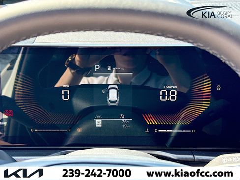 New 2026 Kia Sportage EX image 38