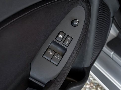 Used 2020 Nissan 370Z Coupe image 34