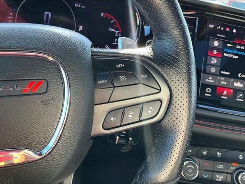 Used 2023 Dodge Durango R/T w/ Tow 'N Go Package AWD/4WD image 24