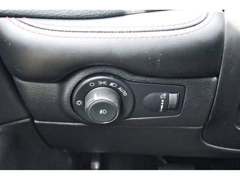 Used 2023 Dodge Durango GT RWD image 20