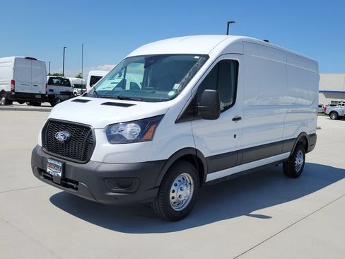 New 2026 Ford Transit 150 148 Medium Roof AWD image 4