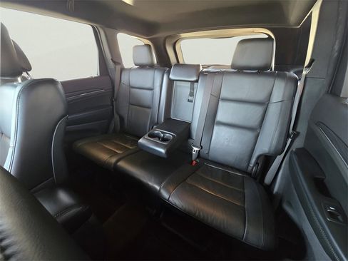 Used 2019 Jeep Grand Cherokee Limited image 11