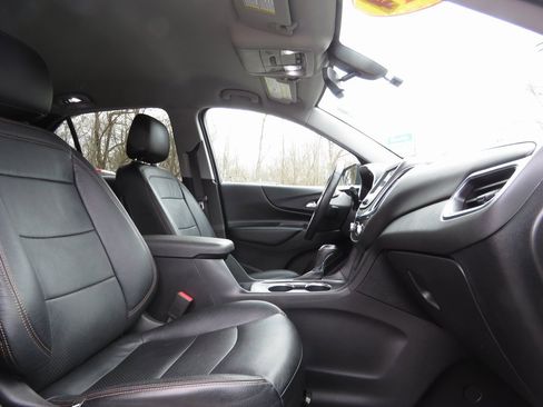 Used 2019 Chevrolet Equinox LT image 13