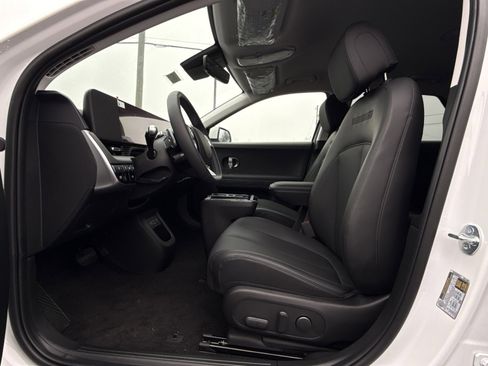 New 2025 Hyundai Ioniq 5 SEL image 13