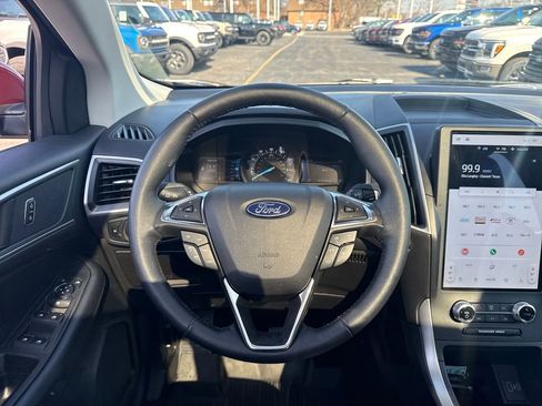 Used 2024 Ford Edge SEL w/ Convenience Package image 21