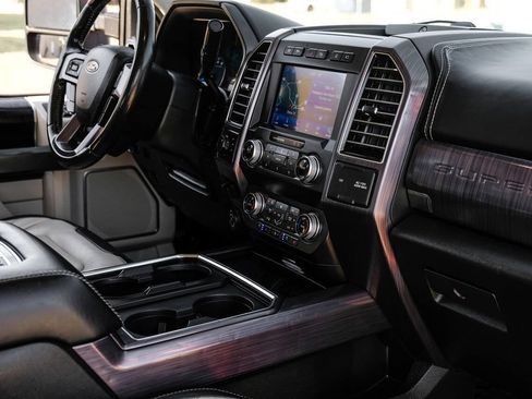 Used 2021 Ford F250 Limited w/ FX4 Off-Road Package AWD/4WD image 33