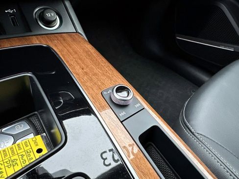 Used 2023 Audi Q5 2.0T Premium Plus image 25