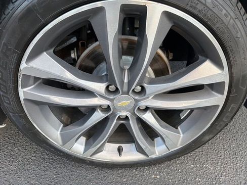 Used 2022 Chevrolet Malibu LT image 26