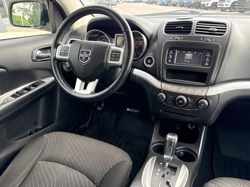 Used 2017 Dodge Journey SXT w/ Premium Group FWD image 36