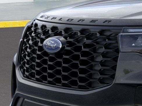 New 2026 Ford Explorer ST-Line image 20