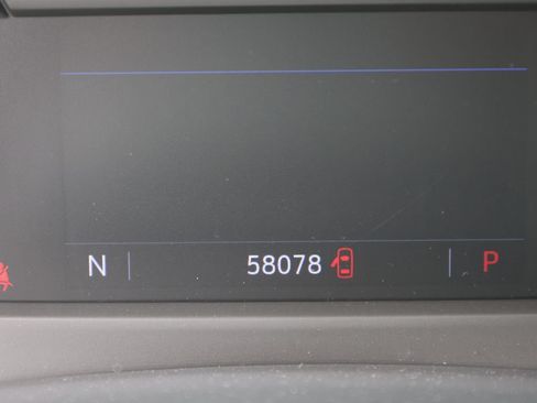 Used 2022 Cadillac XT4 Premium Luxury w/ Cold Weather Package FWD image 42