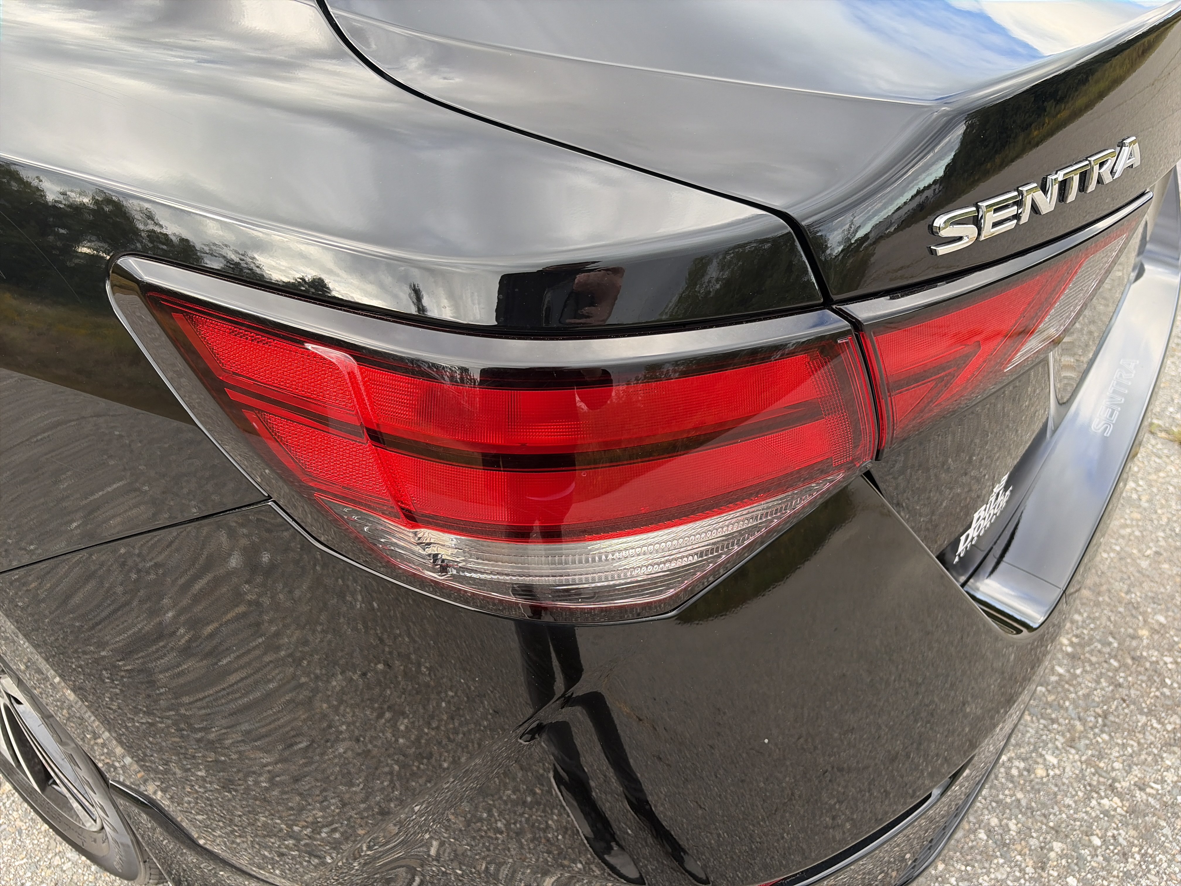Certified 2023 Nissan Sentra SV w/ Trunk Package FWD image 13