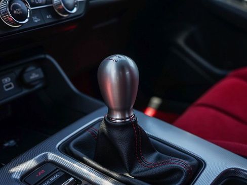 Used 2024 Honda Civic Type R image 19