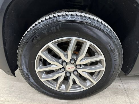 Used 2018 GMC Acadia SLE w/ Driver Alert Package I image 37