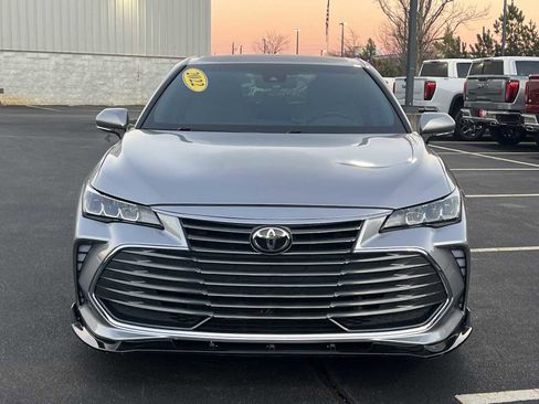 Used 2022 Toyota Avalon XLE image 27