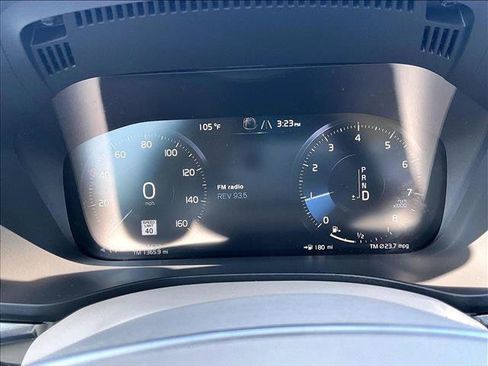 Used 2020 Volvo XC60 T5 Momentum FWD image 22
