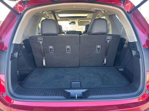 Used 2025 Honda Pilot Elite image 7