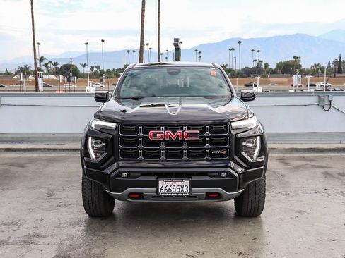 Used 2023 GMC Canyon AT4 AWD/4WD image 2