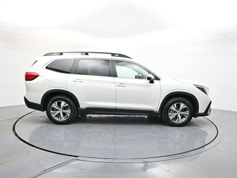 Used 2023 Subaru Ascent Premium w/ Convenience Package image 8