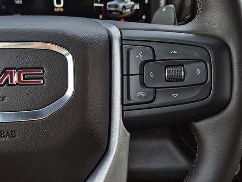 Used 2023 GMC Sierra 1500 SLT w/ SLT Premium Plus Package AWD/4WD image 29