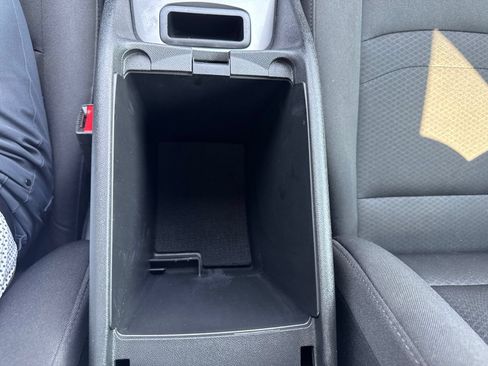 Used 2024 Chevrolet Malibu LT FWD image 16