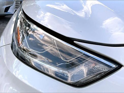 Used 2021 Toyota Highlander Platinum image 27