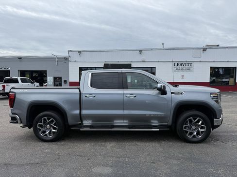 Used 2026 GMC Sierra 1500 SLT w/ SLT Premium Package AWD/4WD image 16