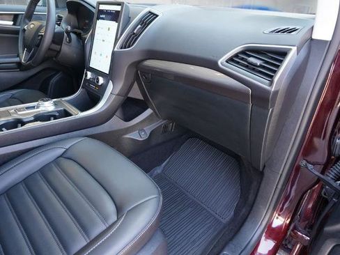 Certified 2024 Ford Edge SEL w/ Convenience Package AWD/4WD image 28