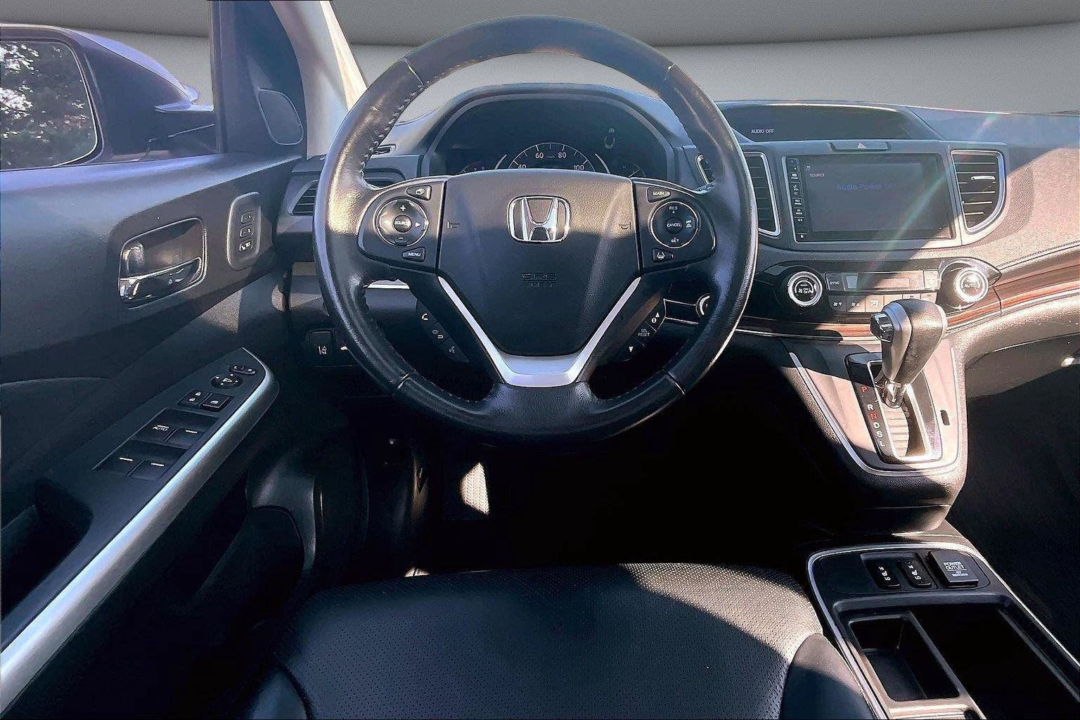Used 2016 Honda CR-V Touring image 9