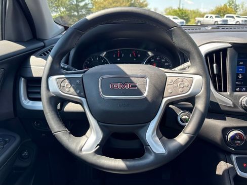 Used 2024 GMC Terrain SLT w/ LPO, Floor Liner Package AWD/4WD image 27