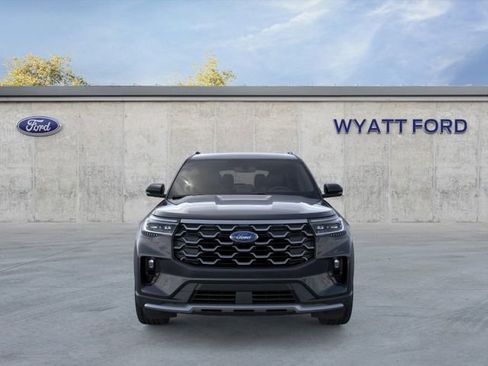 New 2026 Ford Explorer Platinum AWD/4WD image 7