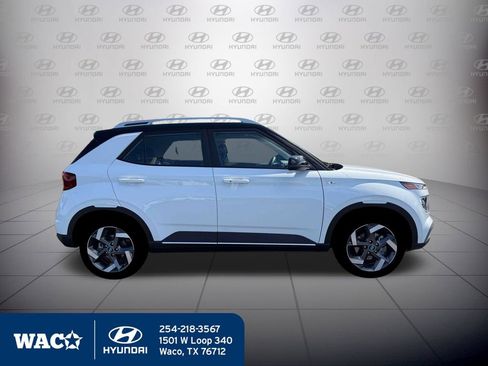 New 2026 Hyundai Venue SEL image 12