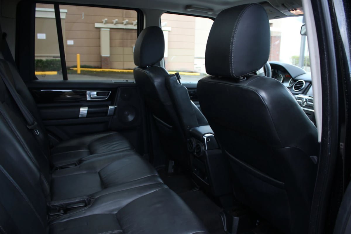Used 2011 Land Rover LR4 HSE LUX AWD/4WD image 23