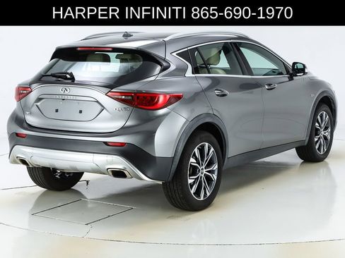 Used 2018 INFINITI QX30 AWD image 10