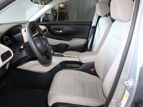 Used 2025 Honda HR-V LX image 12