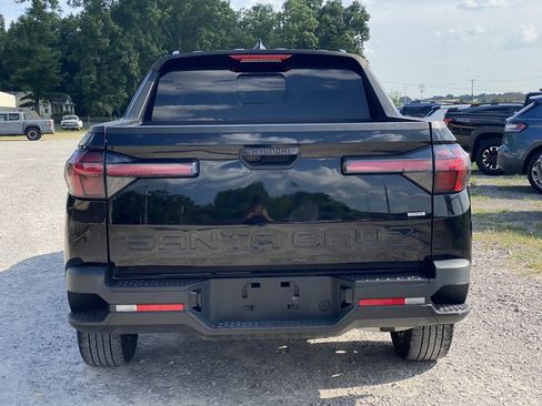 Used 2022 Hyundai Santa Cruz SEL w/ Activity Package AWD/4WD image 6
