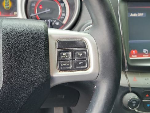 Used 2017 Dodge Journey GT w/ Driver Convenience Group FWD image 25