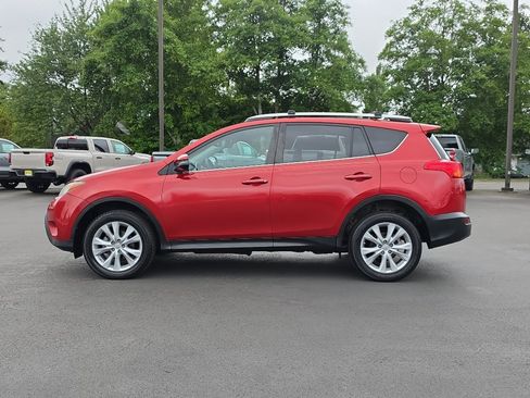 Used 2014 Toyota RAV4 Limited w/ Technology Package FWD image 6
