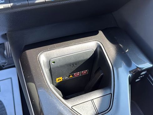 Used 2024 Toyota Crown image 28