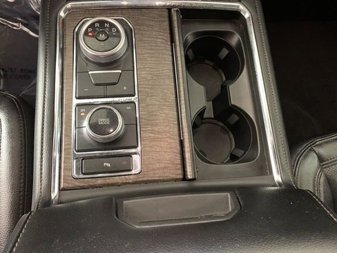 Used 2021 Ford Expedition Max Limited AWD/4WD image 27