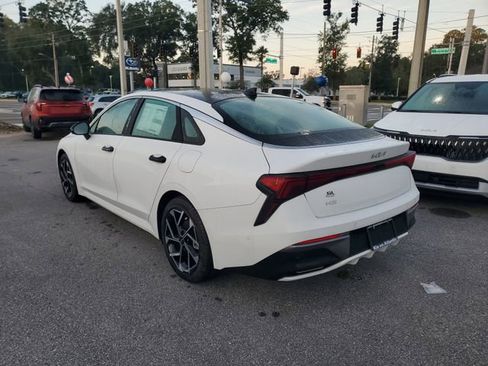 New 2025 Kia K5 EX image 3