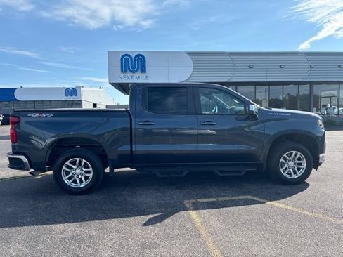 Used 2021 Chevrolet Silverado 1500 LT AWD/4WD image 6