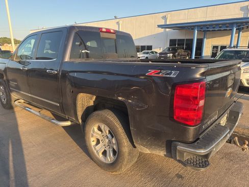 Used 2015 Chevrolet Silverado 1500 LTZ Z71 w/ LTZ Plus Package AWD/4WD image 3