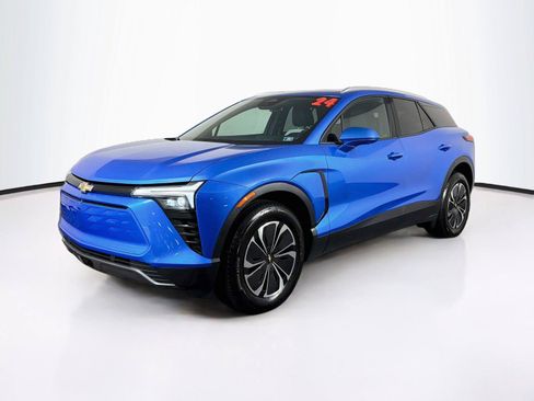 Used 2024 Chevrolet Blazer EV LT AWD/4WD image 7