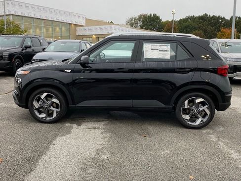 New 2026 Hyundai Venue SEL image 4