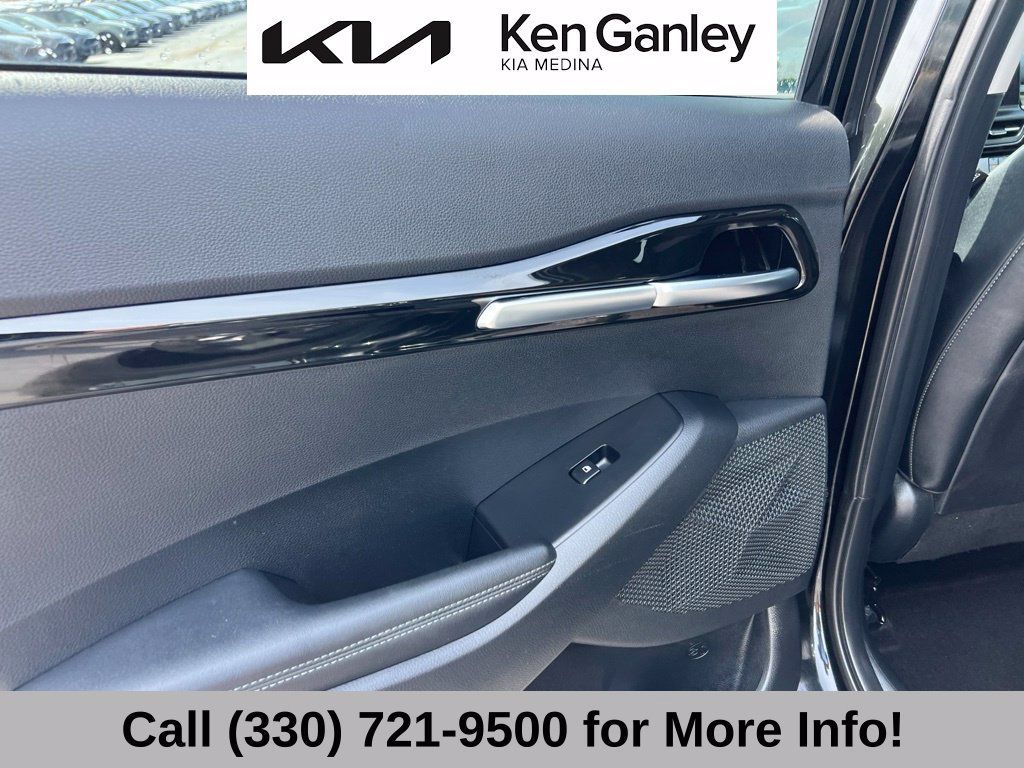 Certified 2024 Kia Seltos S AWD/4WD image 45