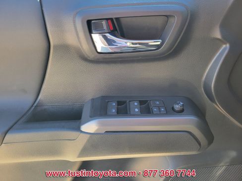 Certified 2023 Toyota Tacoma TRD Off-Road w/ Black Out Package (TMS) image 17