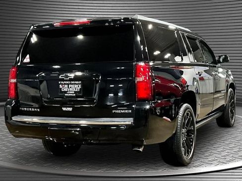 Used 2020 Chevrolet Suburban Premier AWD/4WD image 6
