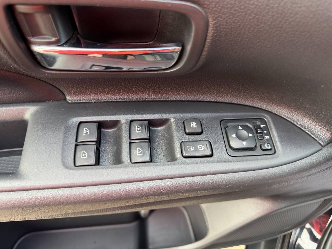 Used 2019 Mitsubishi Outlander GT AWD/4WD image 17