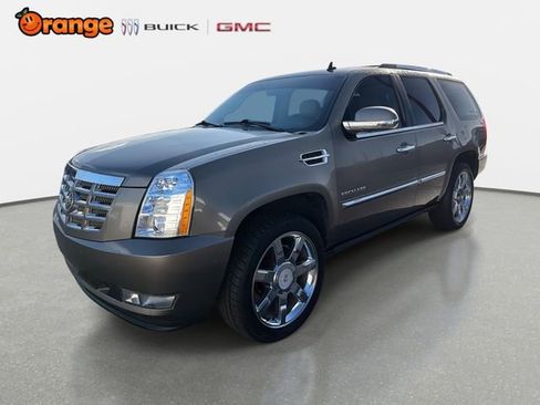 Used 2012 Cadillac Escalade Luxury image 7
